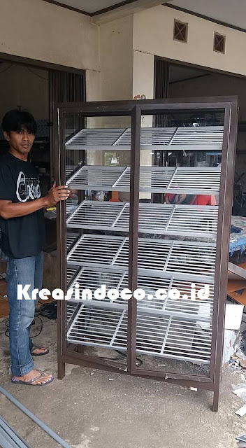 Rak Sepatu Aluminium Pesanan Bu Yayuk Perumahan Mega Kebon Jeruk