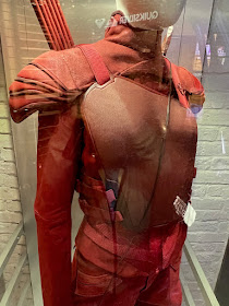 Katniss Hunger Games Mockingjay red armour costume detail