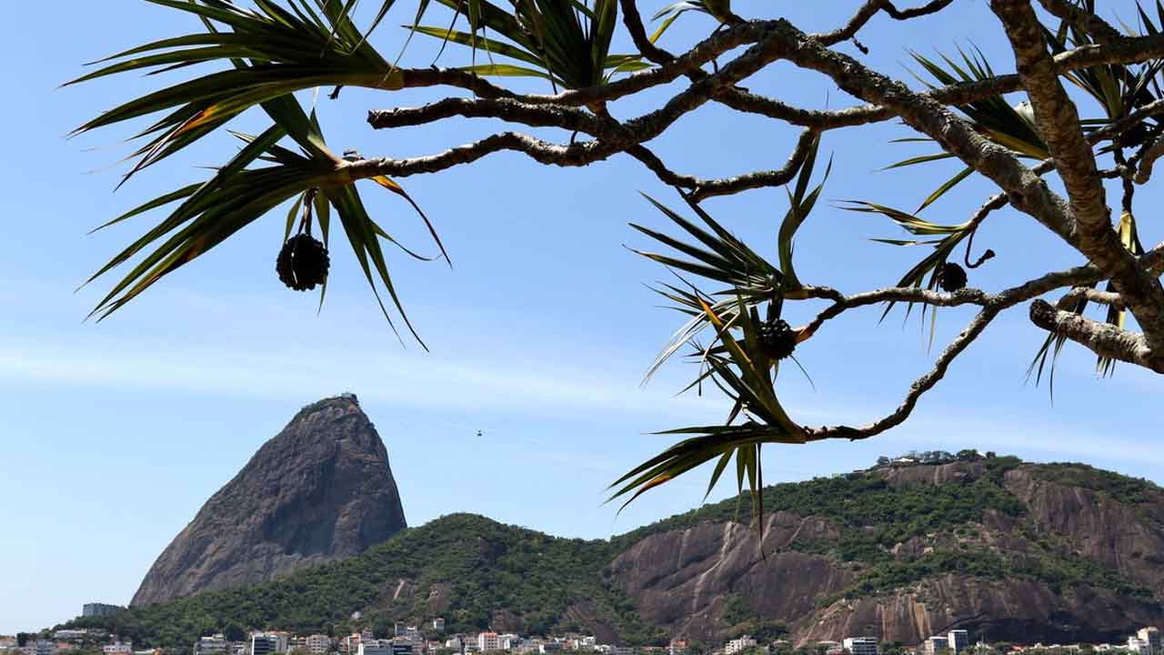 Rio de Janeiro: Justiça paralisa obras da tirolesa do Pão de Açúcar