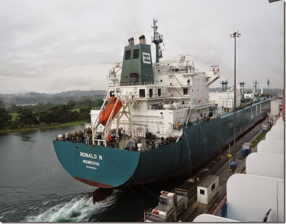 W-E S-N Panama Canal (154)