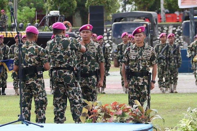 Letkol Nofry G. Kaloh Jabat Danyonif 10 Marinir/SBY Gantikan Letkol Briand Iwan Prang