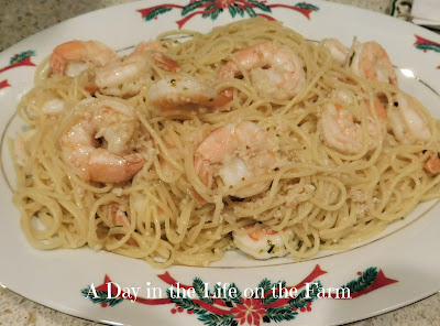 Garlicky Shrimp Pasta