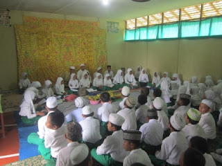 peringatan Isra Miraj Nabi Muhammad di MI Al Raudlah