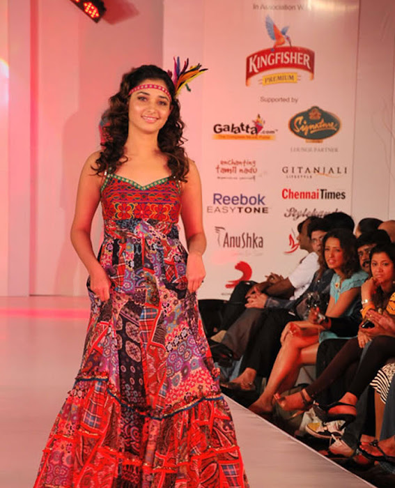 tamanna walk for nishka lulla at cifw unseen pics