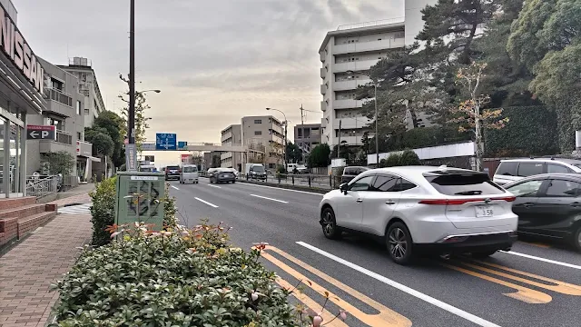 環状七号線を歩く
