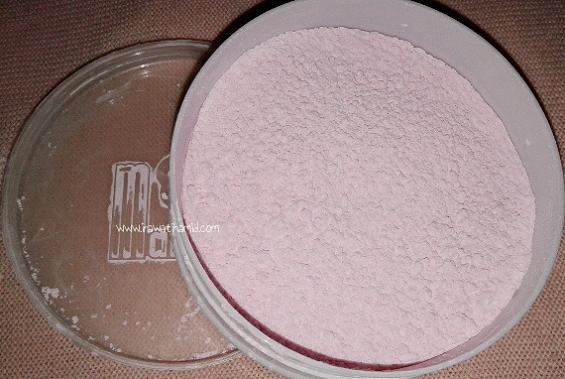 REVIEW; BEDAK TABUR MARCKS' BEAUTY POWDER