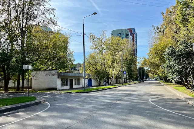улица Циолковского, автосервисы