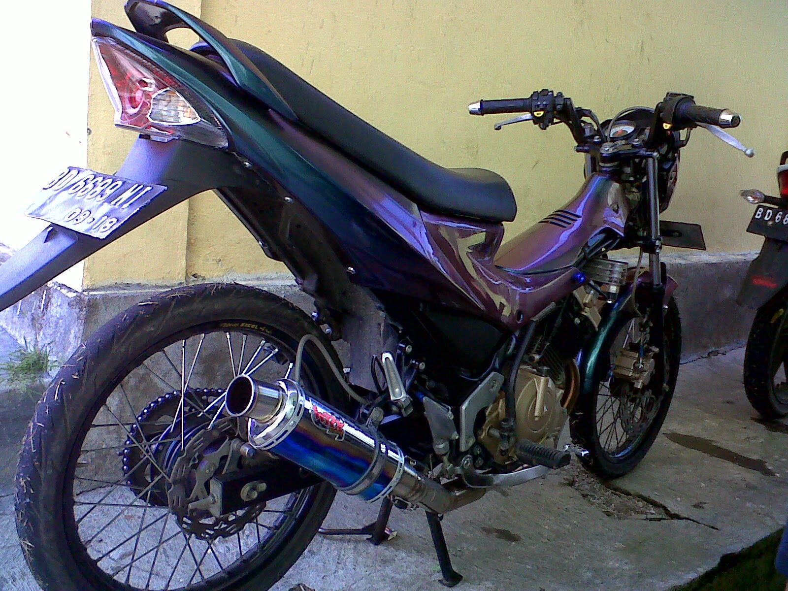 Satria Fu Modif Cat Bunglon Terkeren Glugu Motor