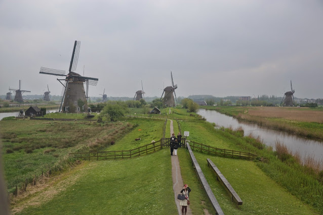 Holandia – wiatraki w Kinderdijk