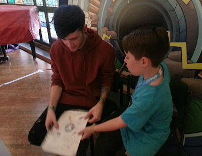 DanTDM meeting a young fan at DanTDM Live