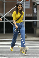 priyanka chopra casual style out with her dog in nyc 10  005 .xyz exclusive.jpg