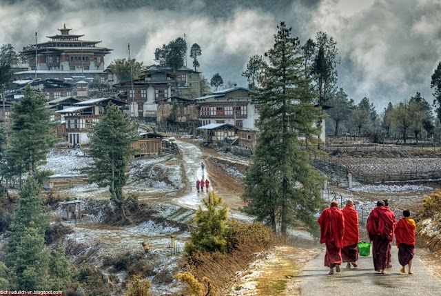 Bhutan - cõi hạnh phúc bên triền Himalaya