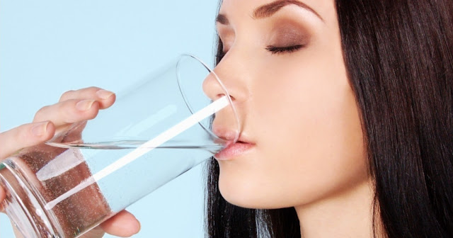 Every Morning, Drink A Glass Of Hot Water On An Empty Stomach, And Here’s Why