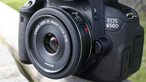 Berbagi Informasi: Spesifikasi Dan Harga Canon 650D Review