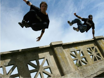 Filosofi Dibalik Seni Gerak Ekstrim Parkour [ www.BlogApaAja.com ]