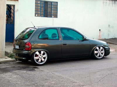 Corsa Rebaixado Rodas 17"