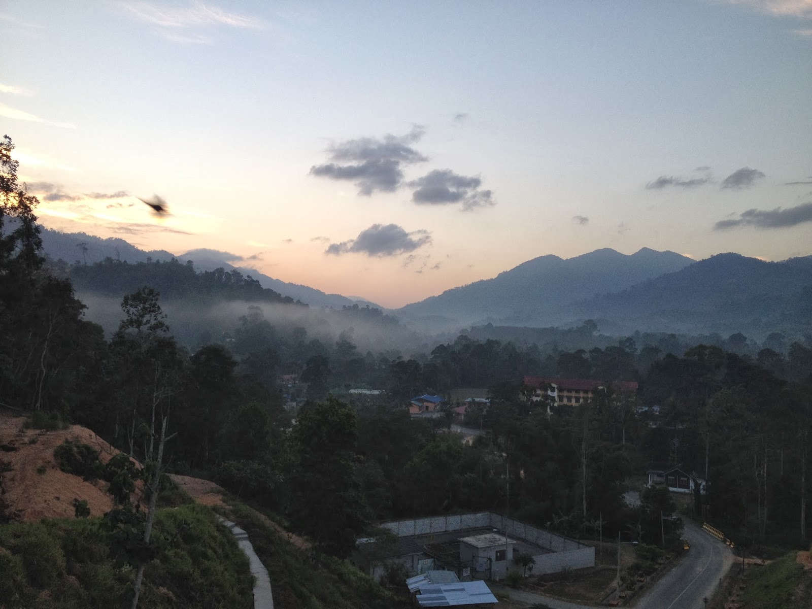  Pemandangan Kampung Di Waktu Pagi 0425