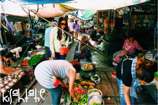 MAEKLONG TRAIN MARKET