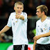 Philipp Lahm dan Bastian Schweinsteiger Siap Bela Timnas Jerman