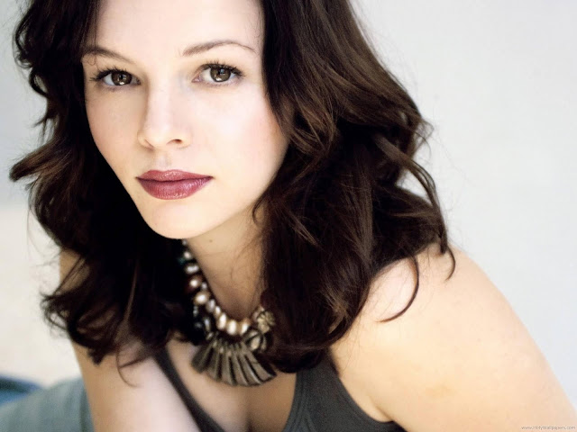 Amber Tamblyn HQ Wallpaper-1600x1200-06