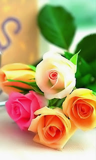زهور رومانسية لمجموعة من الورد كخلفية لجوال سامسونج