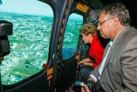 Dilma anuncia R$ 5,8 milhões para municípios atingidos por tornado em SC