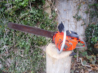 HOMELITE XL Chainsaw