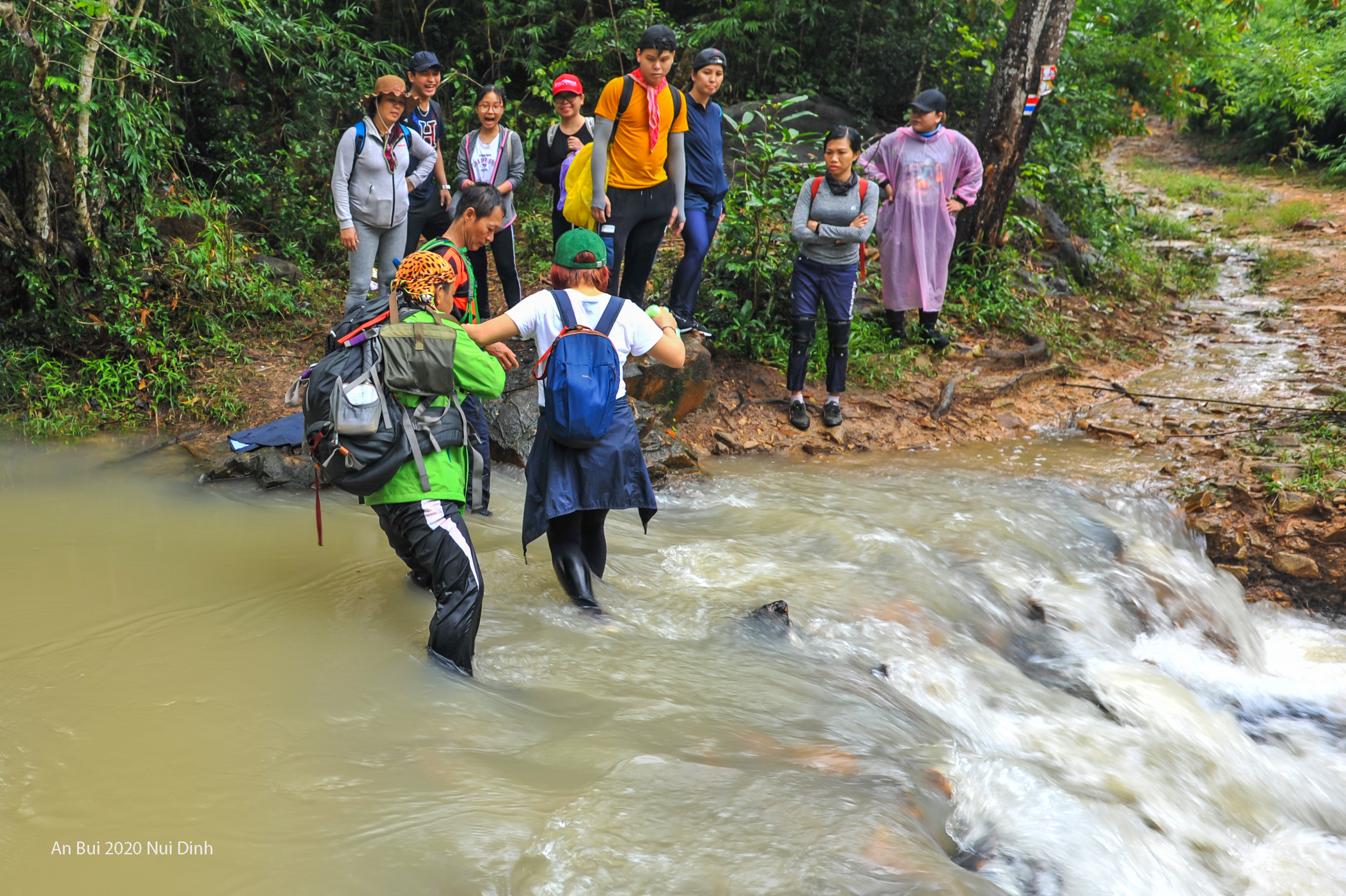 Team Building Trekking Tour