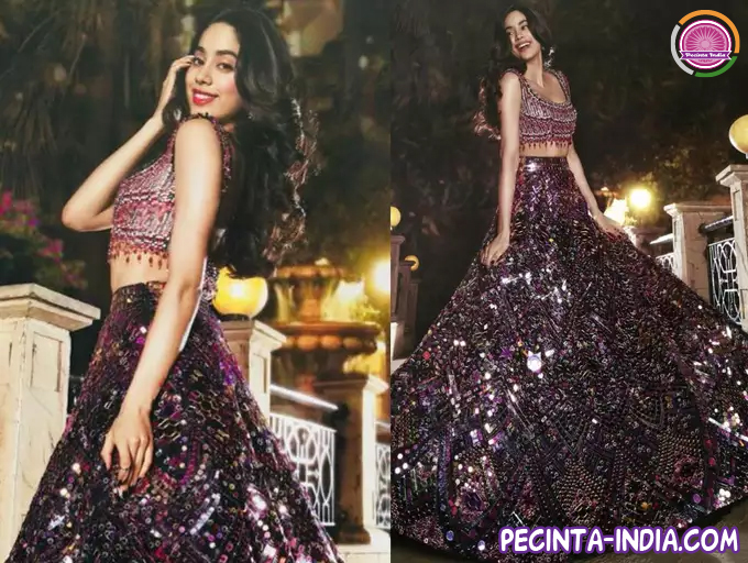 OTT Lehenga Janhvi Kapoor