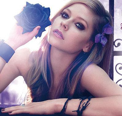 Avril Lavigne est de vuelta