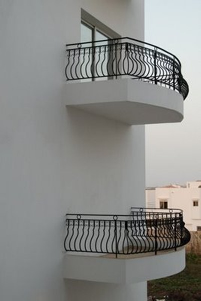 image007