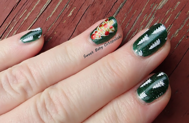 Holiday Christmas Tree mani