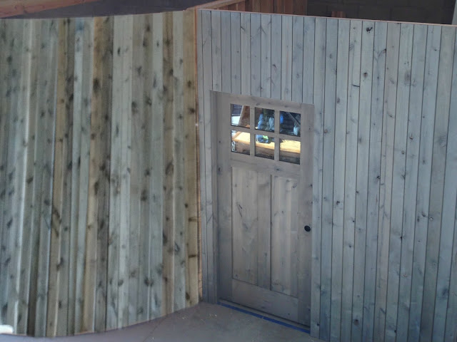 Shiplap Wall with DIY Silver Barnwood using #Weatherwoodstains on #fg2b