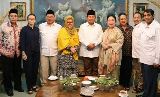 Prabowo Sowan ke Cendana, Begini Kicauan Titiek Soeharto