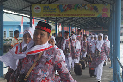 Wako Tanjung Pinang Melepas Keberangkatan Calon Jamaah Haji