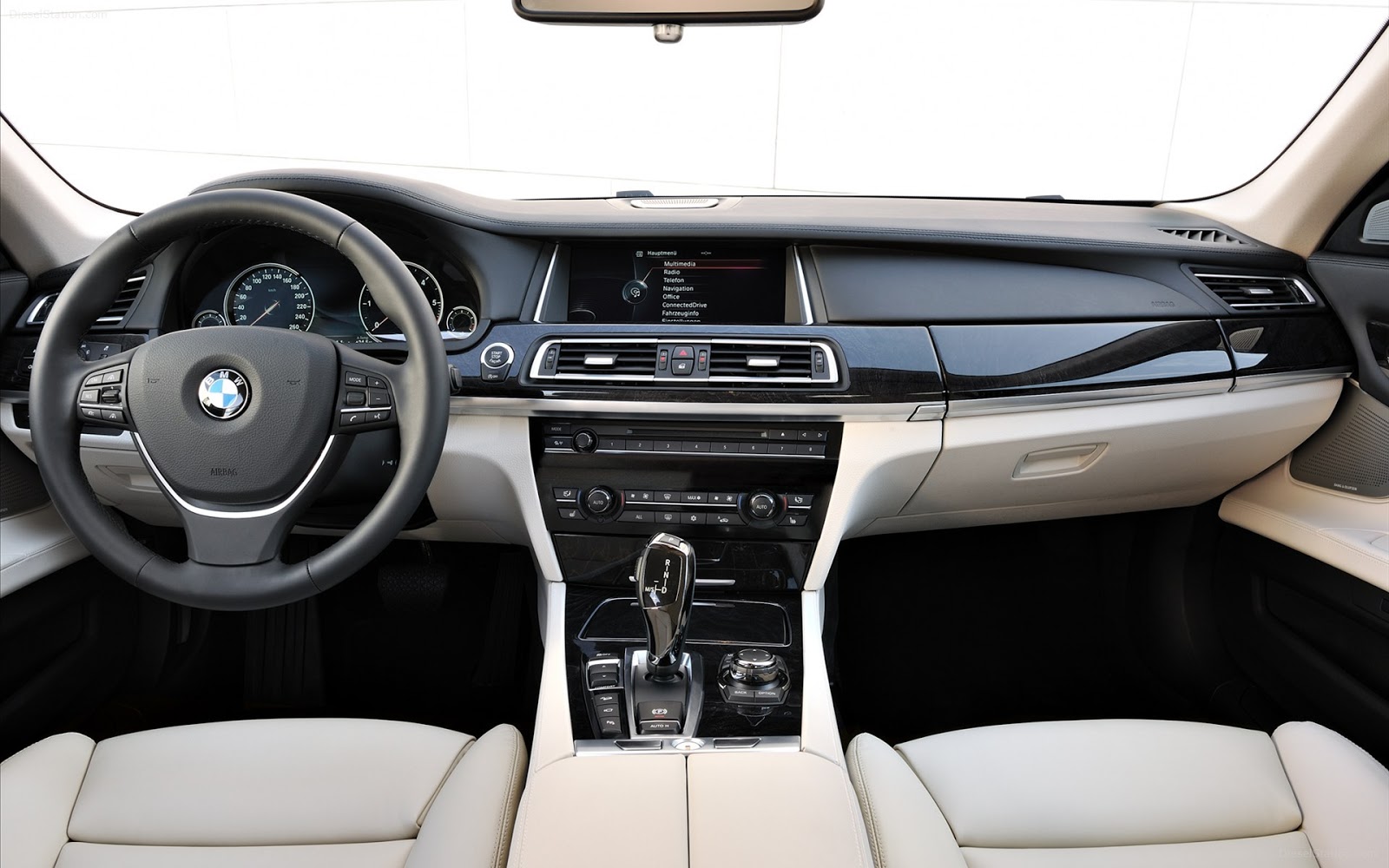BMW 7 Series 2014 Interior