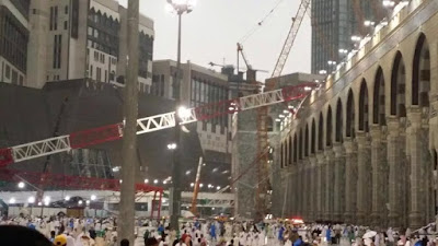 Tragedi Mekkah: Foto-Foto Setelah Jatuhnya Crane di Masjidil Haram