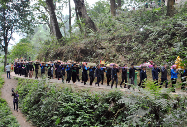 Tháng 5 này đến Hà Giang, ghé “phiên chợ tình ca”, chợ tình khâu vai 2021,