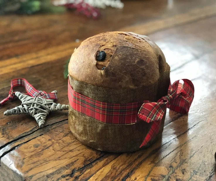 Panettone con masa madre sólida