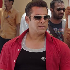Salman tries to ape Aamir’s mantra