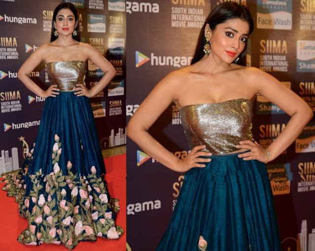 Shriya Saran in Blue Embellished Lehenga at Walked the SIIMA Red Carpet