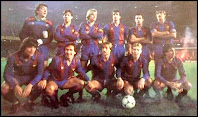 F. C. BARCELONA - Barcelona, España - Temporada 1984-85 - Urruticoechea, Gerardo, Schuster, Alexanco, Julio Alberto y Migueli; Marcos, Tente Sánchez, Clos, Archibald y Esteban - R. C. D. ESPAÑOL DE BARCELONA 0 F. C. BARCELONA 3 (Schuster, Marcos y Archibald) - 06/02/1985 - Copa del Rey, dieciseisavos de final, partido de vuelta - Barcelona, Nou Camp - El Barcelona ya había ganado 2-0 en la ida, por lo que se clasifica para la siguiente ronda