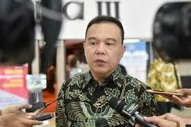 Dasco Sebut DPR Sebut Hanya Tunda Pengesahan Revisi UU Pilkada Hari Ini, Bukan Dibatalkan