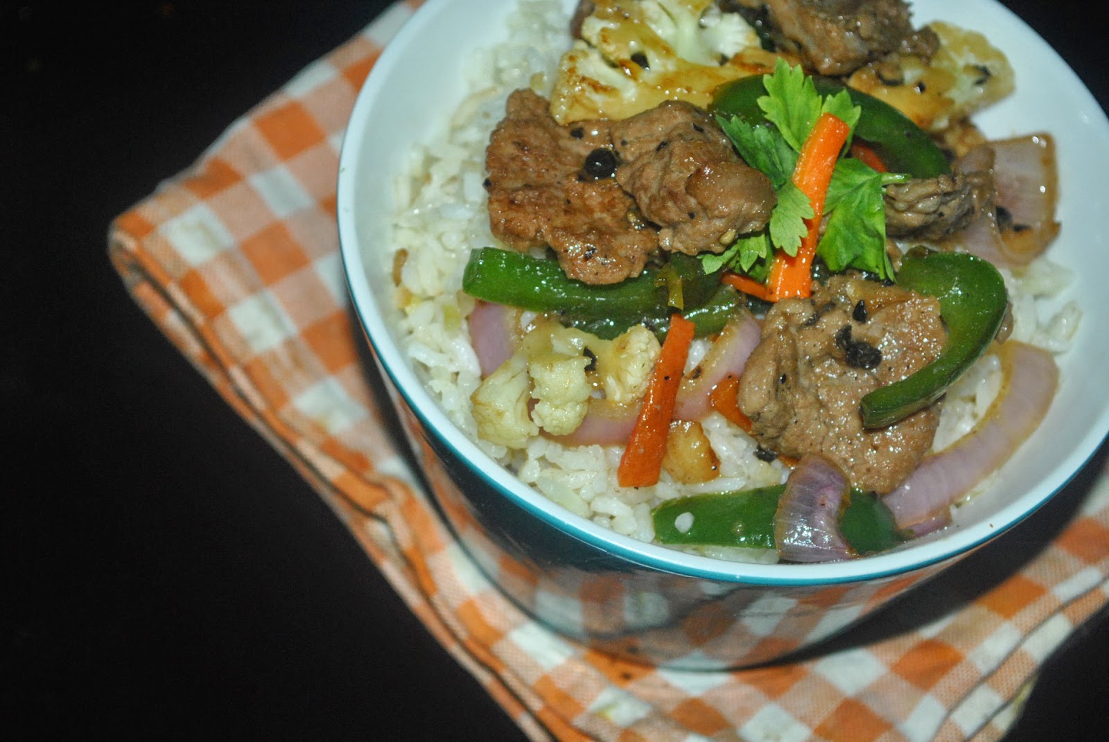 PATYSKITCHEN: NASI GORENG BUTTER BLACK PEPPER BEEF.