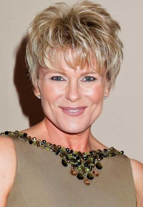 cute short hairstyles for women over 60