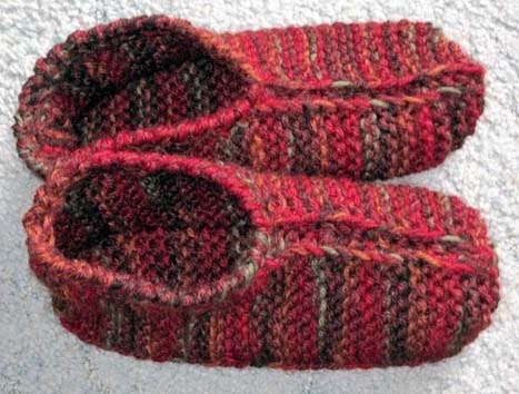 Knitting and More: Knitted Slippers Pattern
