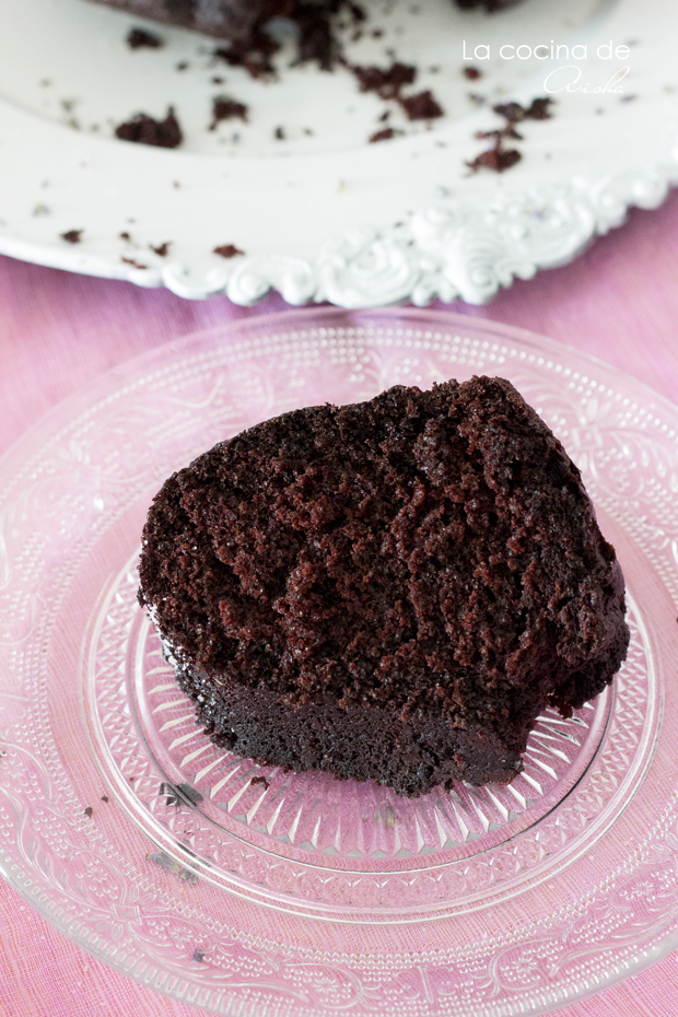 bundt-cake-chocolate-lavanda