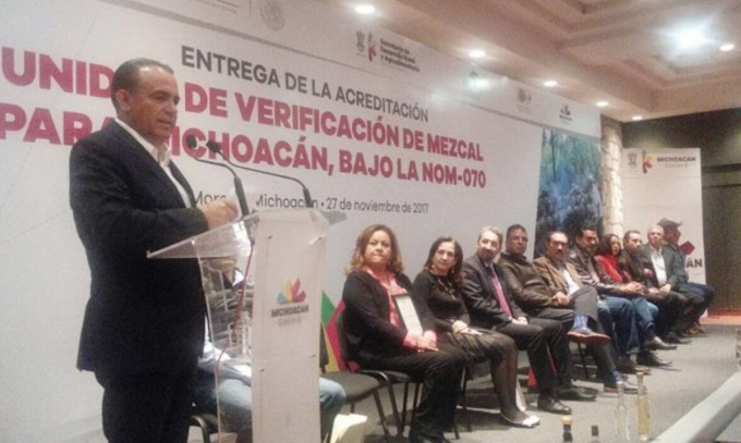 Estados///Universidad Michoacana acreditada como Unidad de Verificación de Mezcal