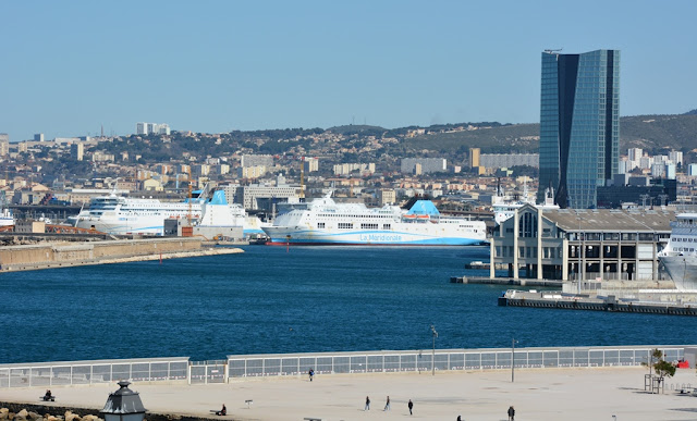 Parc Emile Duclaux Marseille port view