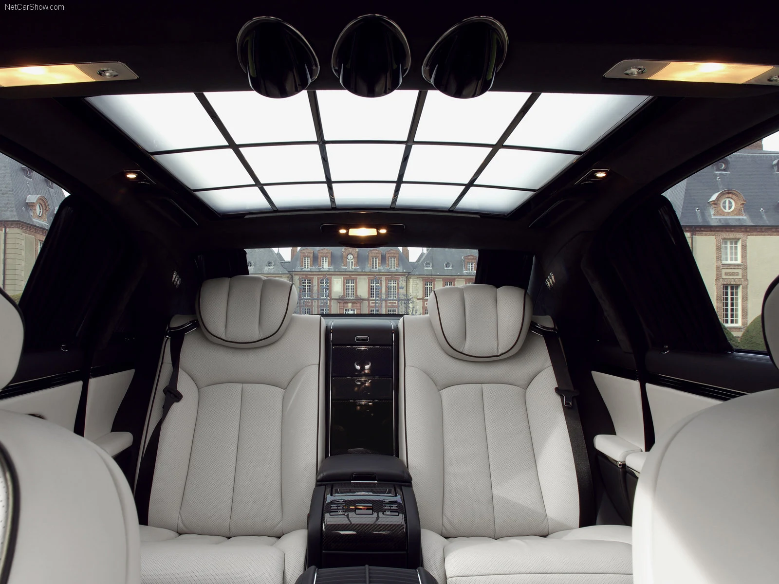 Hình ảnh xe sang Maybach 62 S 2007 & nội ngoại thất